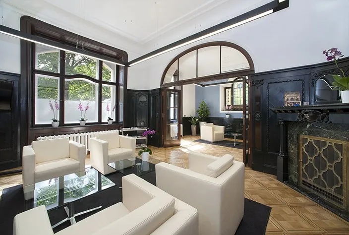 Pelleova vila Erste private banking — fotografie 05