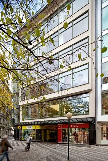 palác Astra — fotografie 05